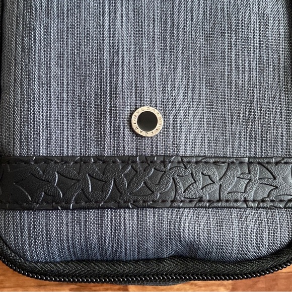 Bvlgari men’s toiletry bag NWOT - Picture 2 of 6